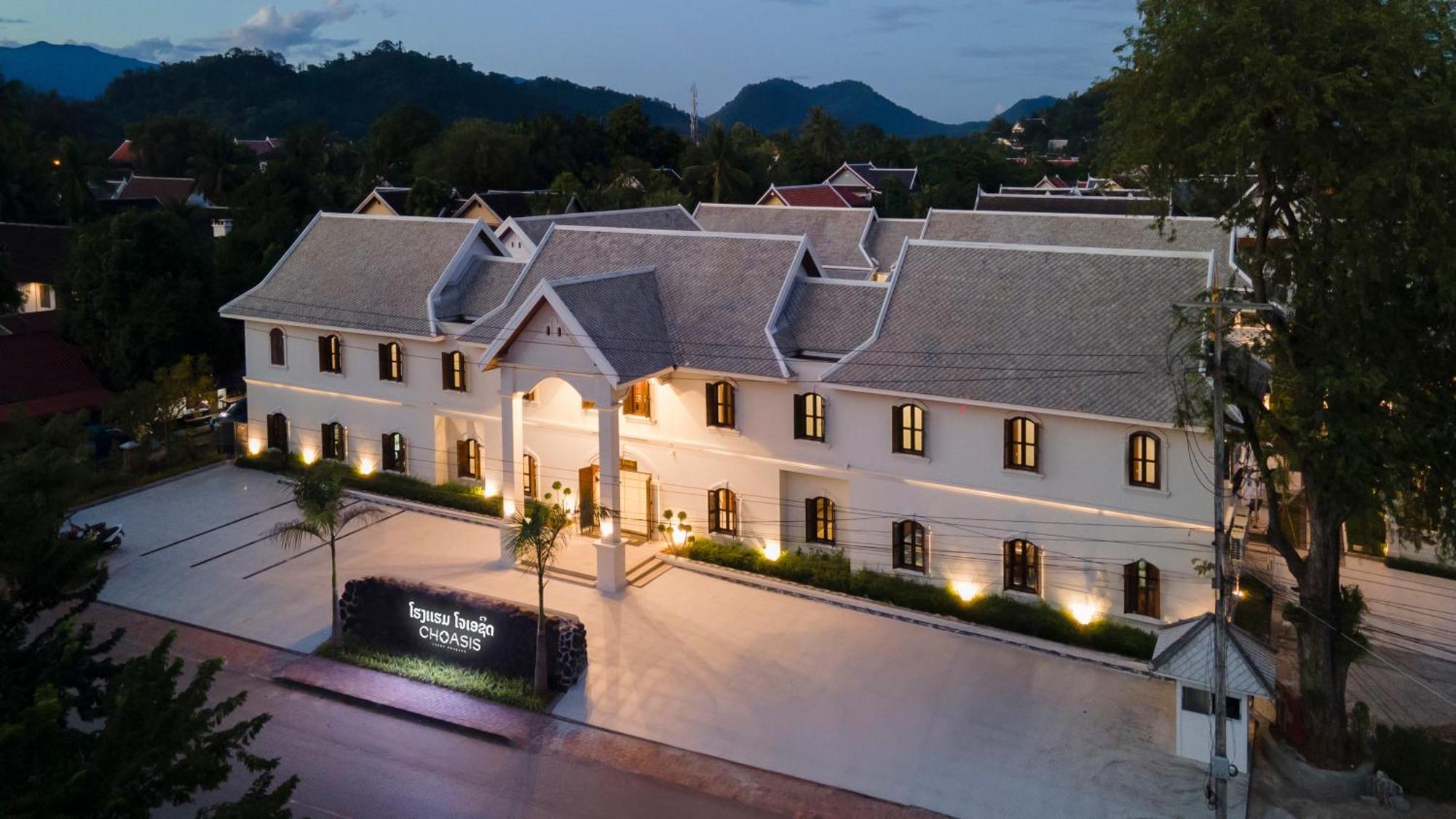 Choasis Hotel-루앙프라방 외부 사진