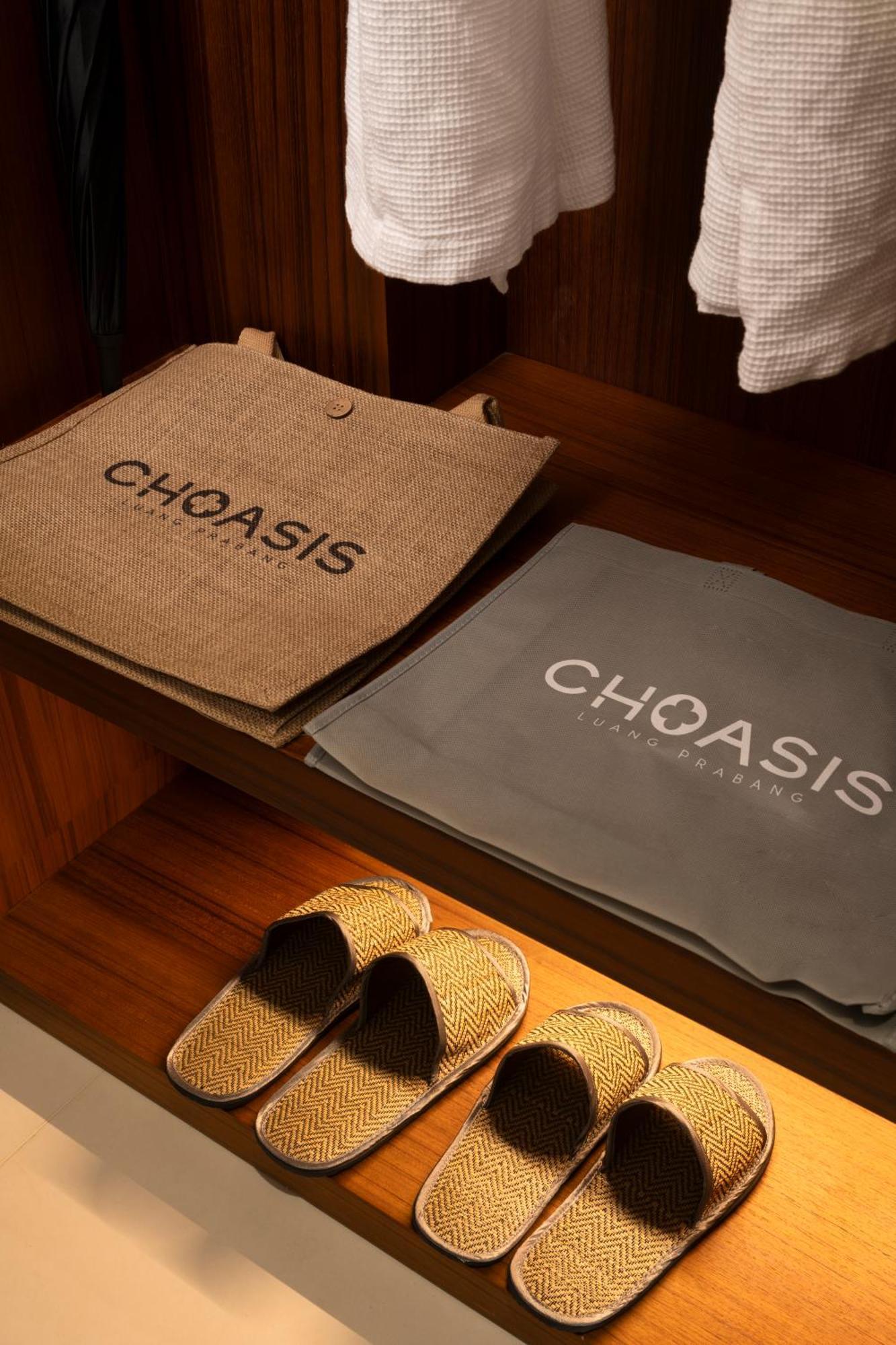 Choasis Hotel-루앙프라방 외부 사진